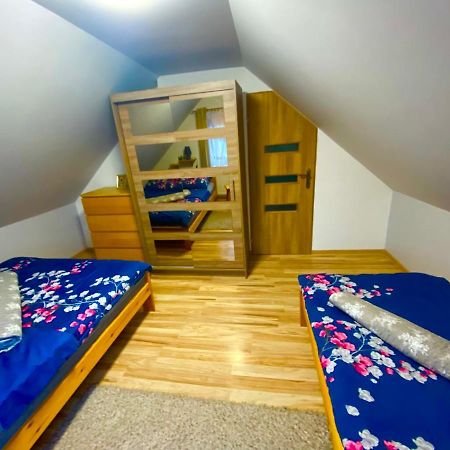 Domek Caloroczny "U Haliny" Mutne Exterior foto