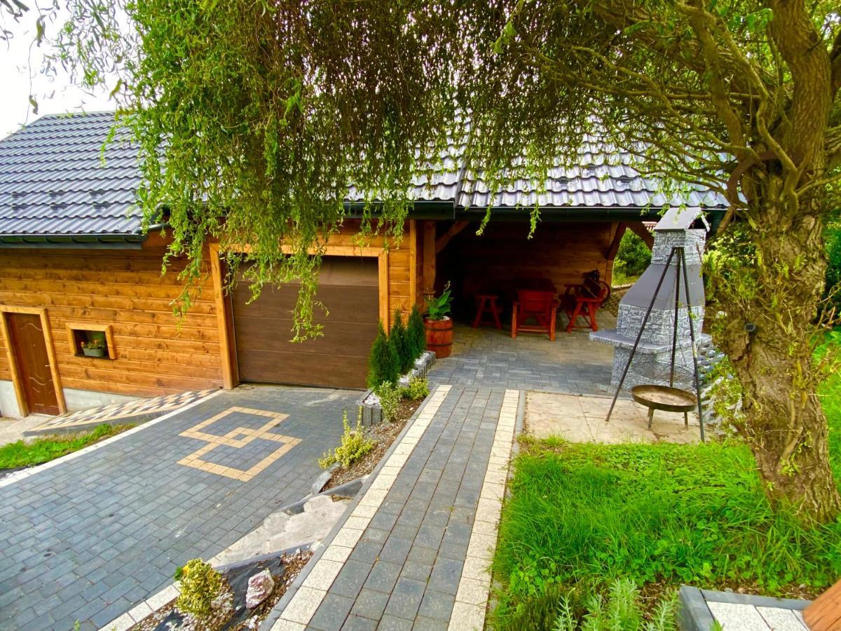 Domek Caloroczny "U Haliny" Mutne Exterior foto